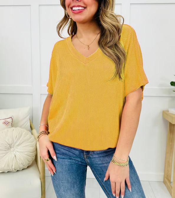 💥Last Day Sale 50% Off💥Women's V-Neck Versatile Casual Bat Sleeve T-Shirt Tops