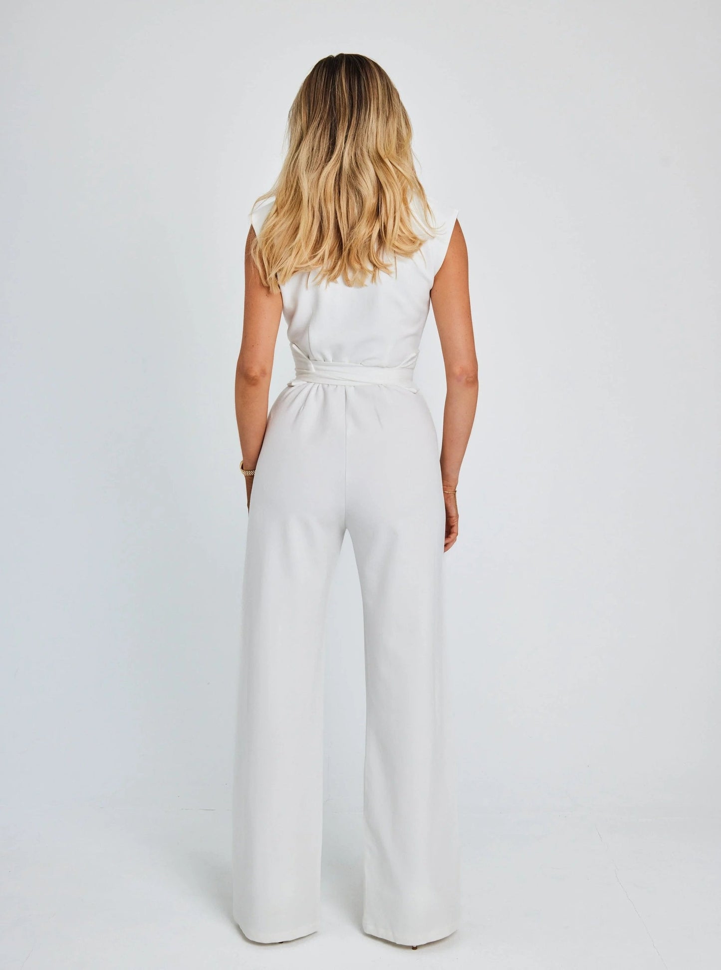 🔥Hot Sale 50% OFF🚀Free shipping  ⏳Women's Sleeveless Wide-Leg Jumpsuit