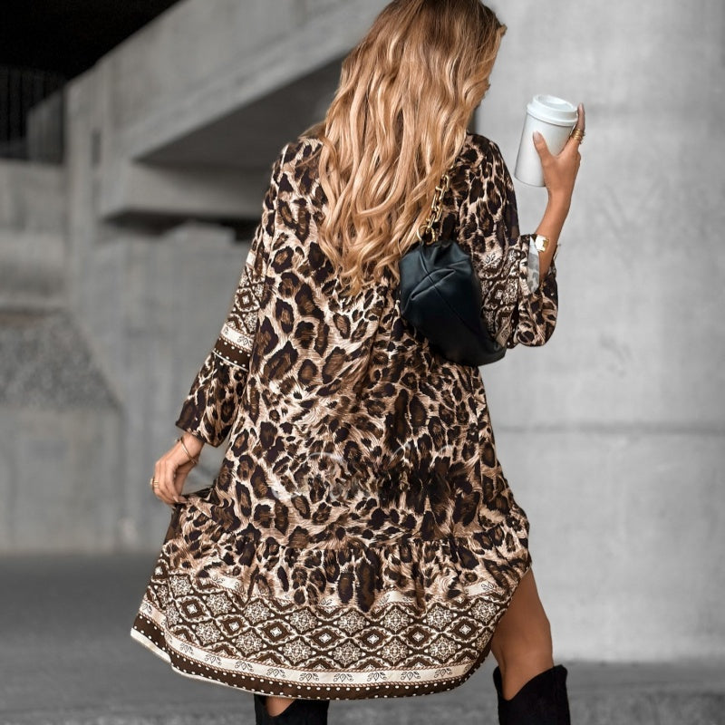 💥2025 New Arrivals: Daily Bestsellers💥Elegant V-Neck Long-Sleeve Printed Dress